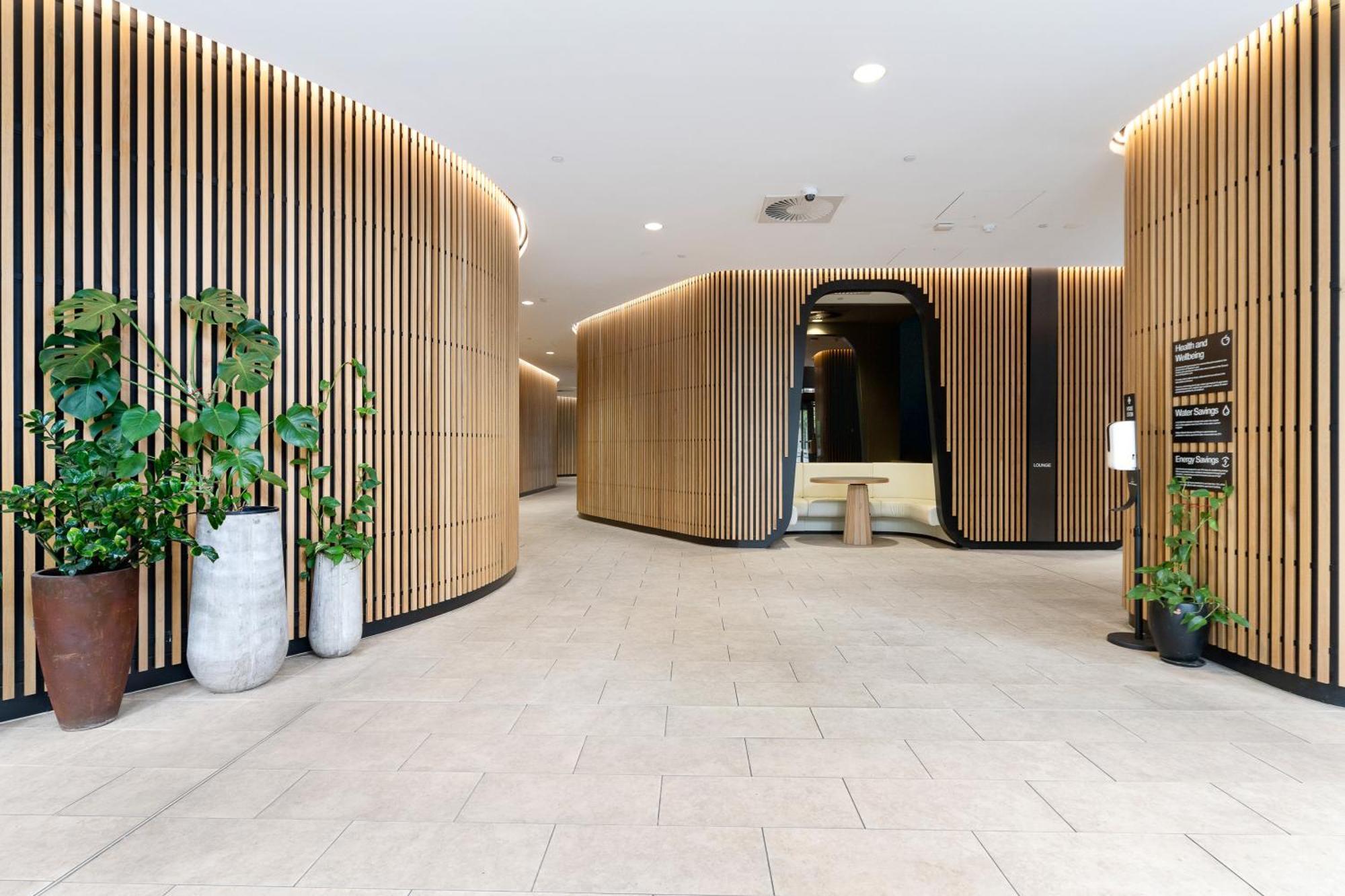 Melbourne Docklands Riverside Views Exterior photo